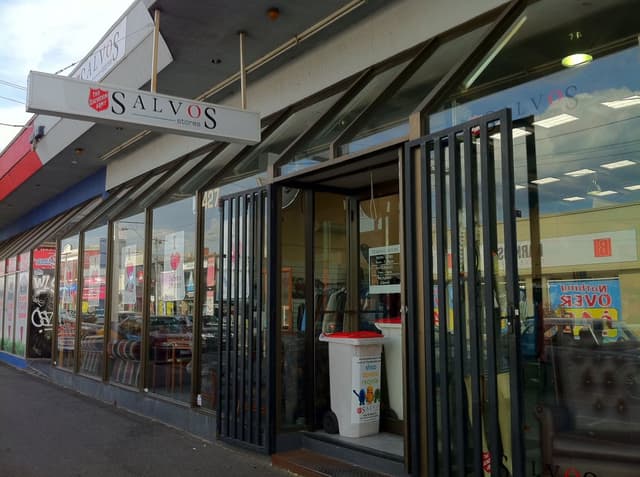 Salvos Store